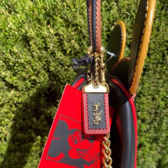 🎀Coach NWT Disney Mickey Mouse X Keith Haring Kisslock Bag - Picture 13 of 16